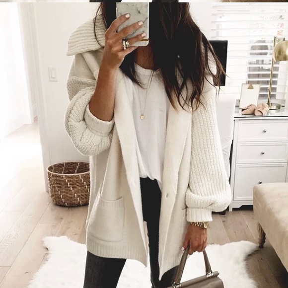 Ivory Ribbed Sleeve Collared Button Up Cardigan - Picture 2 of 6